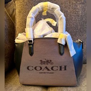 COACH Horse & Carriage Elise
Satchel C0669